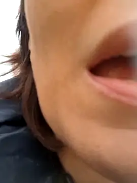 Snapshot of Piediniecollant chatting on February 7, 2026, 7:49 am Piediniecollant online show from February 7, 2026, 7:49 am