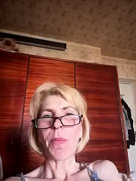 Snapshot of Georgette466 chatting on May 16, 2026, 6:01 am Georgette466 online show from May 16, 2026, 6:01 am