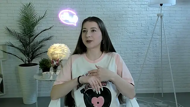 AudriaSagan online show from November 3, 2025, 7:35 am