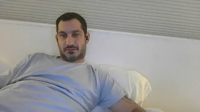 Snapshot of ckraiders84 chatting on November 5, 2025, 5:27 pm ckraiders84 online show from November 5, 2025, 5:27 pm