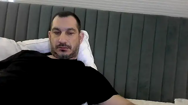 Snapshot of ckraiders84 chatting on February 23, 2026, 6:41 pm ckraiders84 online show from February 23, 2026, 6:41 pm