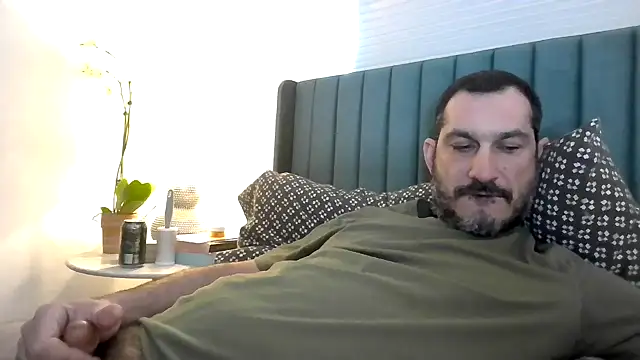 Snapshot of ckraiders84 chatting on March 8, 2026, 9:07 pm ckraiders84 online show from March 8, 2026, 9:07 pm