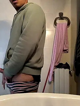 chavalpeludo online show from December 16, 2025, 2:10 pm