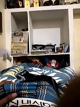 amitkumar9897 online show from November 17, 2025, 5:50 pm