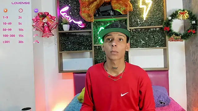 Max Steell online show from December 16, 2025, 1:26 pm