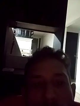 angeldefezcolombia online show from April 26, 2026, 3:37 am