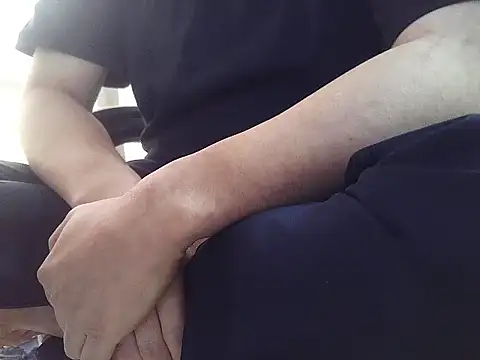 Stripholyday online show from October 28, 2025, 12:00 am