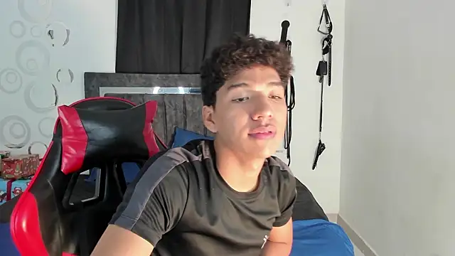 Maximiliano Khalil online show from January 16, 2026, 8:35 pm