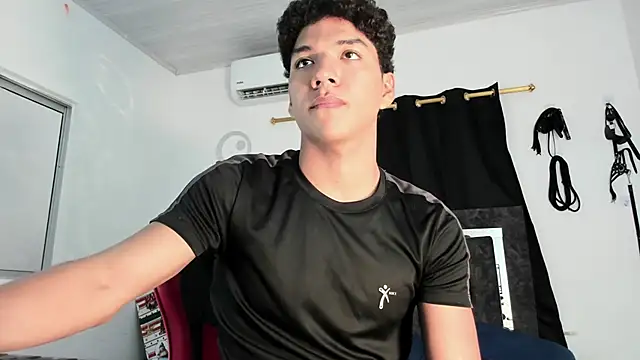 Maximiliano Khalil online show from January 11, 2026, 7:10 pm