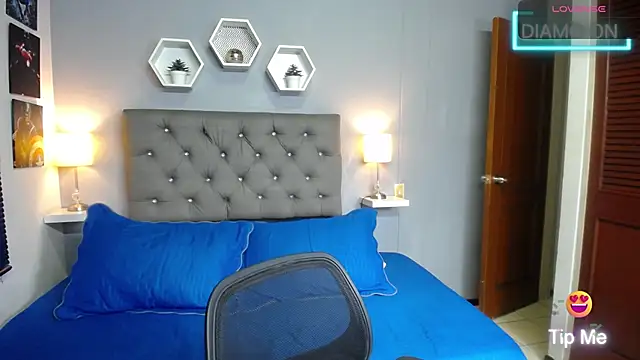 Snapshot of paul_myller chatting on October 31, 2025, 1:24 am paul myller online show from October 31, 2025, 1:24 am