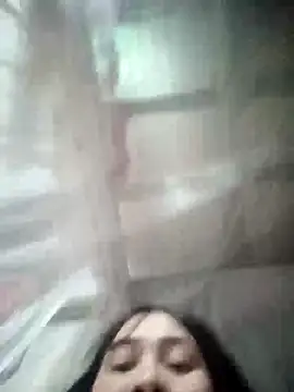 Bamboo-niee123 online show from November 21, 2025, 2:49 pm