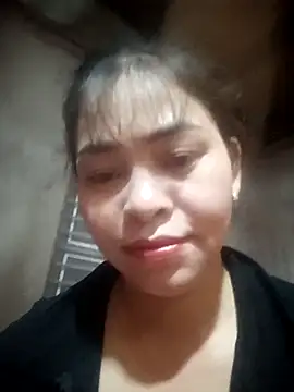 Bamboo-niee123 online show from November 3, 2025, 1:47 pm