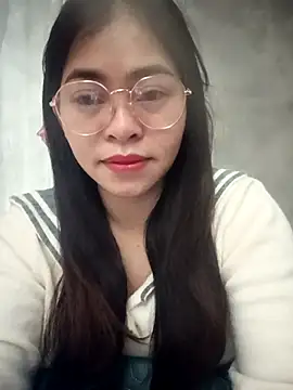 Bamboo-niee123 online show from February 20, 2026, 9:28 pm