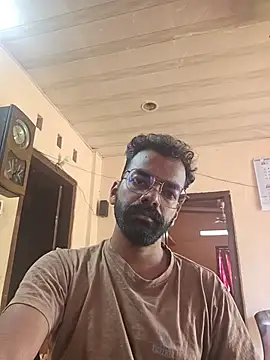 Snapshot of nithinrr chatting on October 29, 2025, 5:06 am nithinrr online show from October 29, 2025, 5:06 am