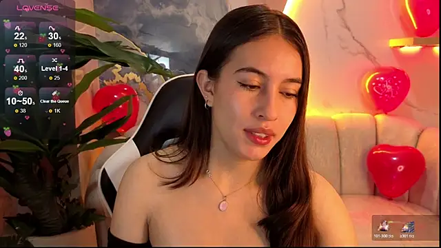 Snapshot of Nikka_Tx chatting on February 10, 2026, 12:59 pm Nikka Tx online show from February 10, 2026, 12:59 pm