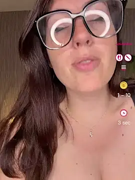 Snapshot of MysteryGirl__ chatting on May 11, 2026, 7:32 am MysteryGirl online show from May 11, 2026, 7:32 am