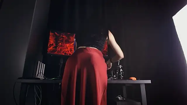 Snapshot of DarkSpark_ chatting on December 4, 2025, 10:14 am DarkSpark online show from December 4, 2025, 10:14 am