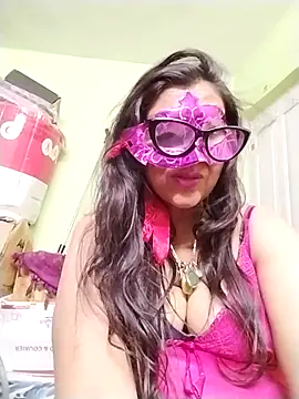 LOVE  RANI online show from December 21, 2025, 6:04 am