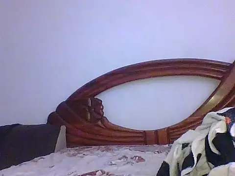 Snapshot of Myrkamndza chatting on November 2, 2025, 7:08 pm Myrkamndza online show from November 2, 2025, 7:08 pm