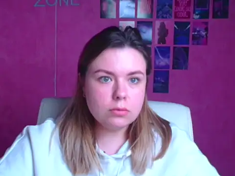 SusannaNight online show from November 3, 2025, 3:04 pm