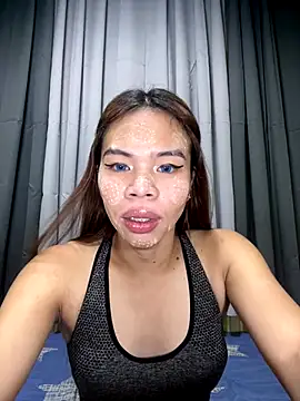 Snapshot of kierra_fox chatting on November 20, 2025, 8:37 am kierra fox online show from November 20, 2025, 8:37 am