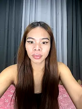 Snapshot of kierra_fox chatting on December 3, 2025, 4:06 pm kierra fox online show from December 3, 2025, 4:06 pm