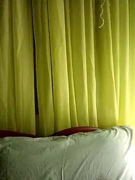 Esenia505 online show from March 13, 2026, 3:22 am