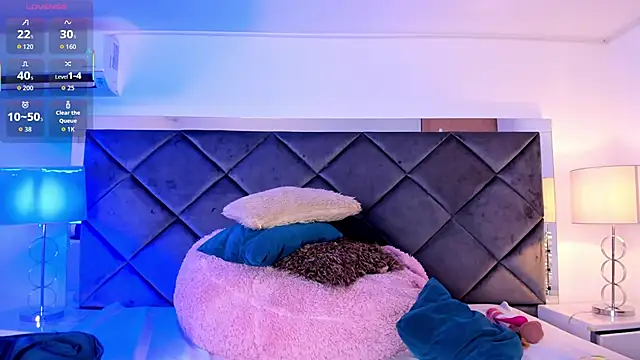 MadiisonGrey  online show from November 12, 2025, 4:05 am