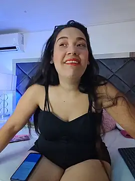 MadiisonGrey  online show from November 23, 2025, 4:33 am