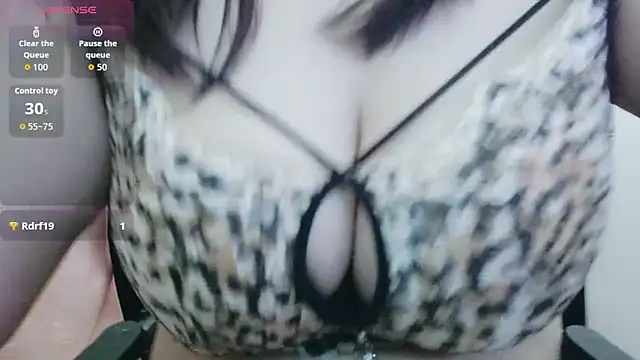 Snapshot of Arcyar chatting on April 2, 2026, 11:44 pm Arcyar online show from April 2, 2026, 11:44 pm