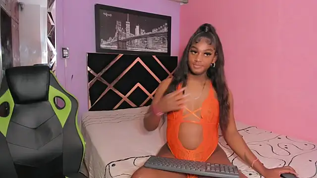 kitty ebonnyx online show from November 3, 2025, 10:02 pm