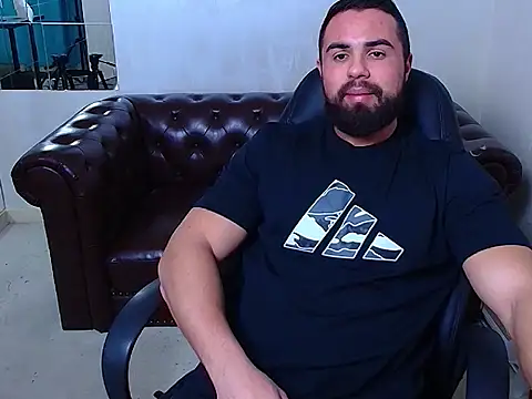 HayesWood online show from December 21, 2025, 5:20 am