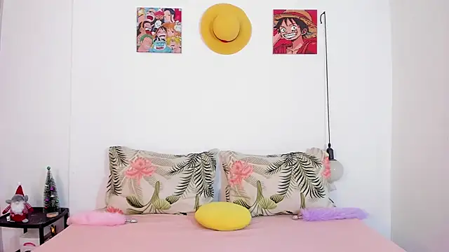 julialex  online show from December 2, 2025, 6:31 pm