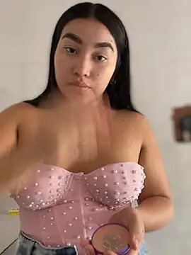 Vickybon online show from January 13, 2026, 7:40 pm