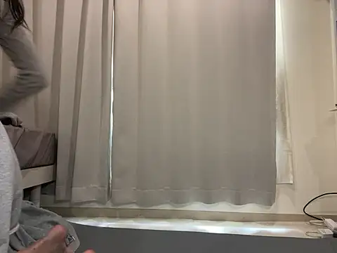 eroeroMiYUeroeo online show from November 3, 2025, 4:07 am