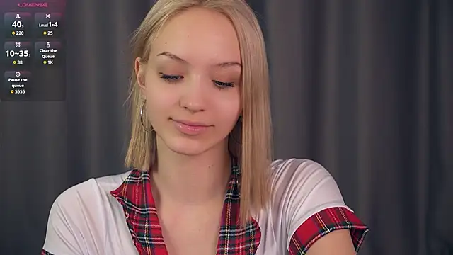 VetaManhardt online show from April 14, 2026, 11:21 pm