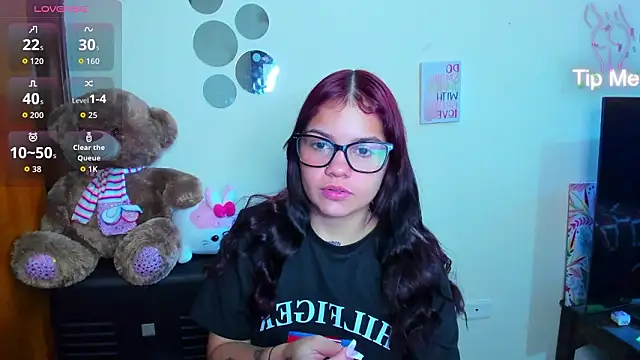 Emma boo online show from February 26, 2026, 4:18 pm