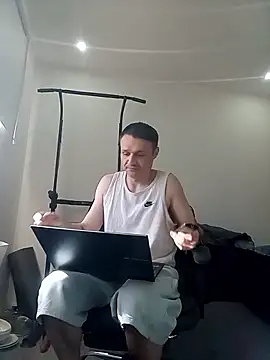 Snapshot of Caliguy36 chatting on March 21, 2026, 2:32 pm Caliguy36 online show from March 21, 2026, 2:32 pm