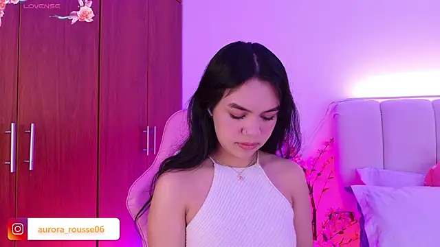 aurora rousse online show from March 19, 2026, 2:22 am