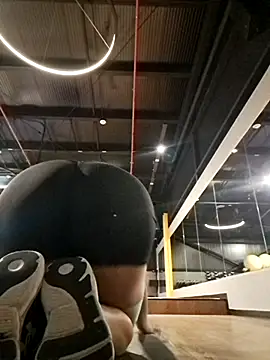 Amelia08 online show from November 14, 2025, 2:32 pm