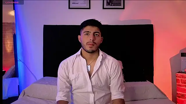 Snapshot of jaiden_thoner chatting on January 19, 2026, 9:57 am jaiden thoner online show from January 19, 2026, 9:57 am