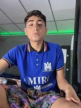 MathieuAGT online show from October 31, 2025, 11:44 pm