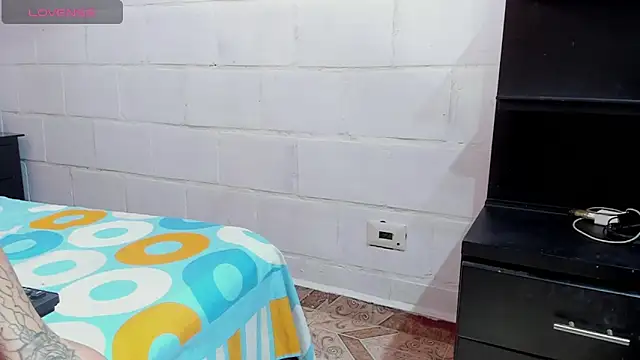 sexynova 93 online show from March 25, 2026, 7:35 pm