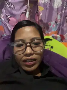 hottiebabe23 online show from November 1, 2025, 10:58 pm