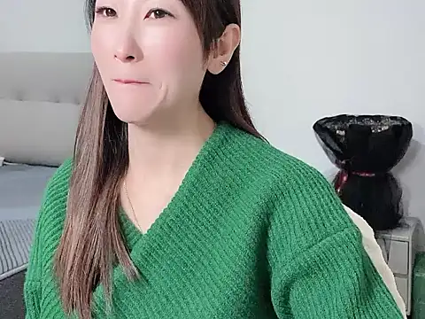 Doris-658 online show from November 17, 2025, 5:22 am