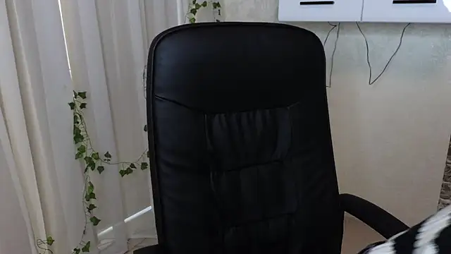 Ulyanix online show from March 6, 2026, 5:13 am