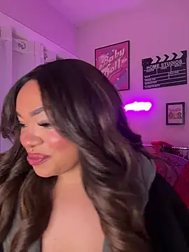 kennedylorel online show from February 7, 2026, 4:48 pm