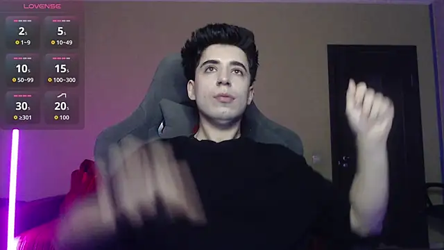 Yofukashii online show from November 21, 2025, 11:31 am