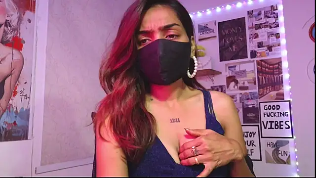 Saloni9 online show from April 3, 2026, 4:13 pm