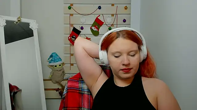 FoxPlayXX online show from December 2, 2025, 8:21 pm